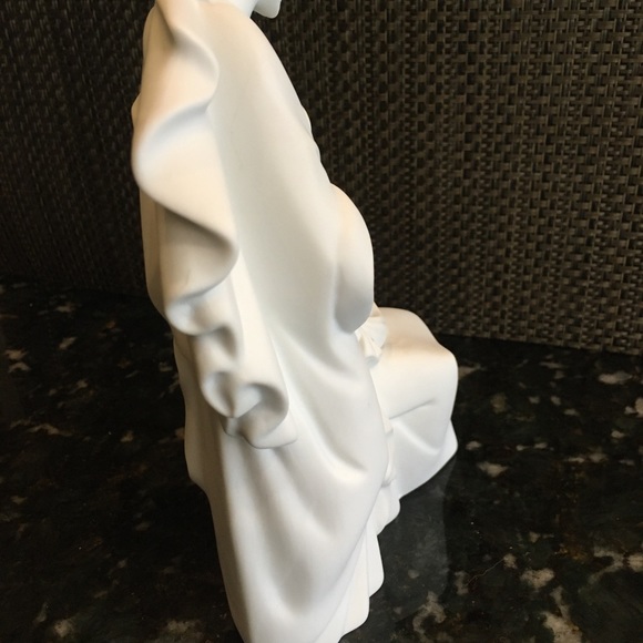 Porcelain bisque statue of the holy family - Picture 3 of 6